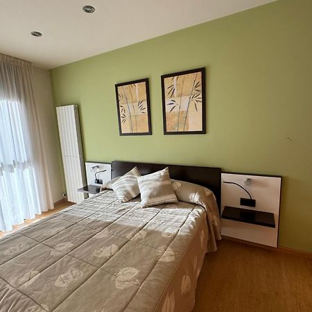 Apartamentos Turisticos Can Rocamora Aren 외부 사진